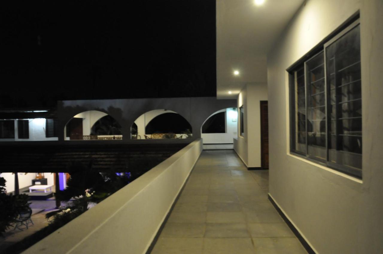 Villa Anna Pondy Pondicherry Bagian luar foto
